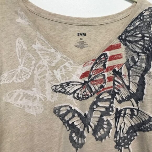 EVRI Womens V-Neck Butterfly Red/White/Blue Short Sleeve Tee. 1X - Picture 3 of 4